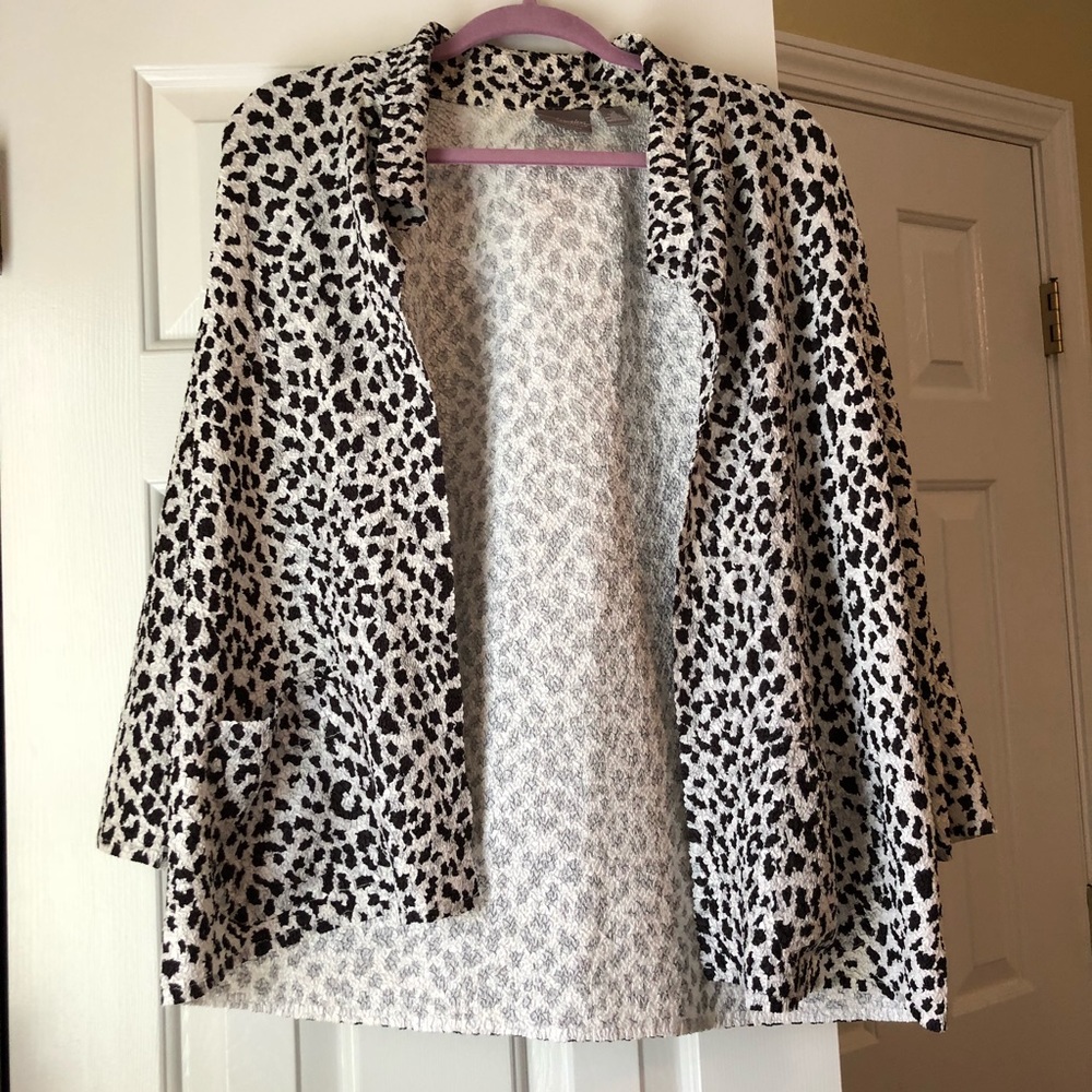Leopard print blouse/cardigan